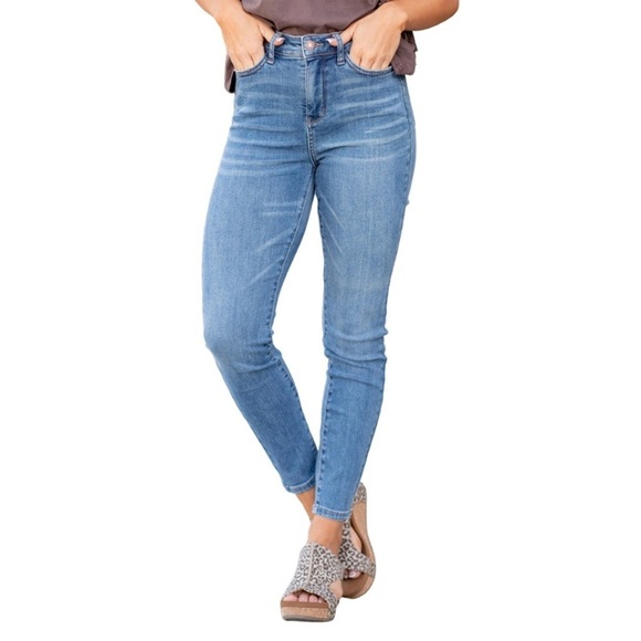 Judy Blue Denim - Judy Blue Petite Skinny Blue Jeans Size 5